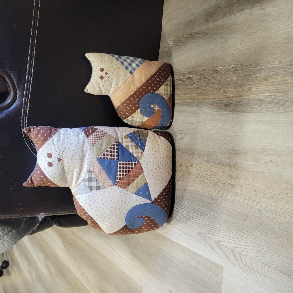 Patchwork Cat-Shaped Pillows